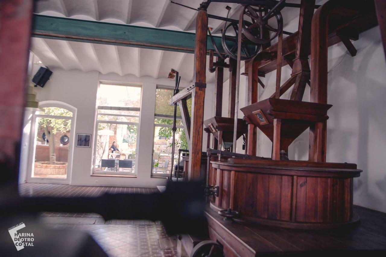 Centro De Arte Harina De Otro Costal Guest House Trigueros Ngoại thất bức ảnh
